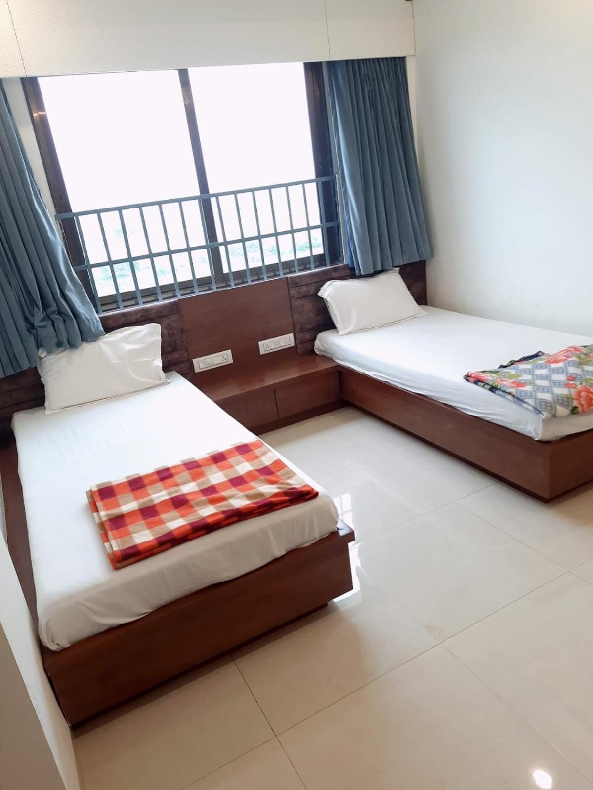 Hotel Murlidhar Rooms Kāsandra Εξωτερικό φωτογραφία