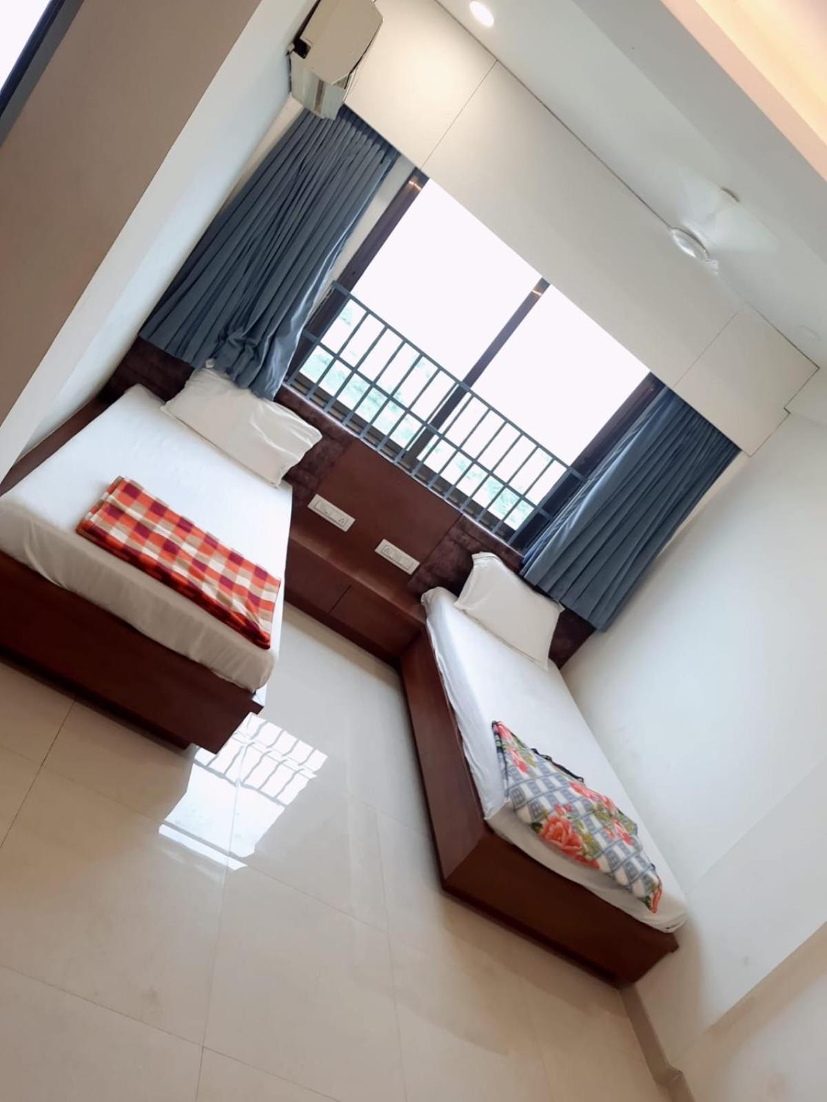 Hotel Murlidhar Rooms Kāsandra Εξωτερικό φωτογραφία